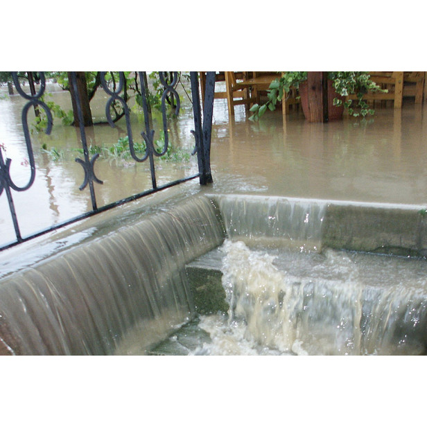 Búvárszivattyú, szennyvízszivattyú, Trotec TWP 7536 E